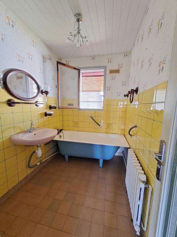 Maison Pont Saint Mard 5 pièce(s) 92 m2 - photo 4