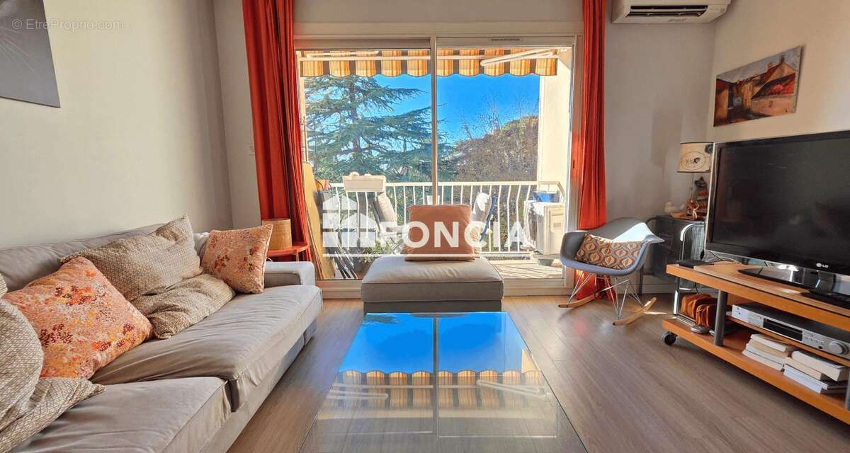 Appartement à AIX-EN-PROVENCE