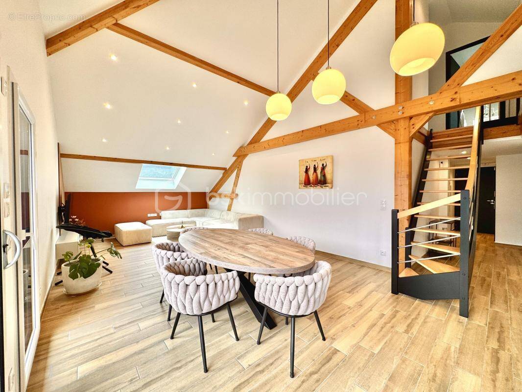 Appartement à LATHUILE