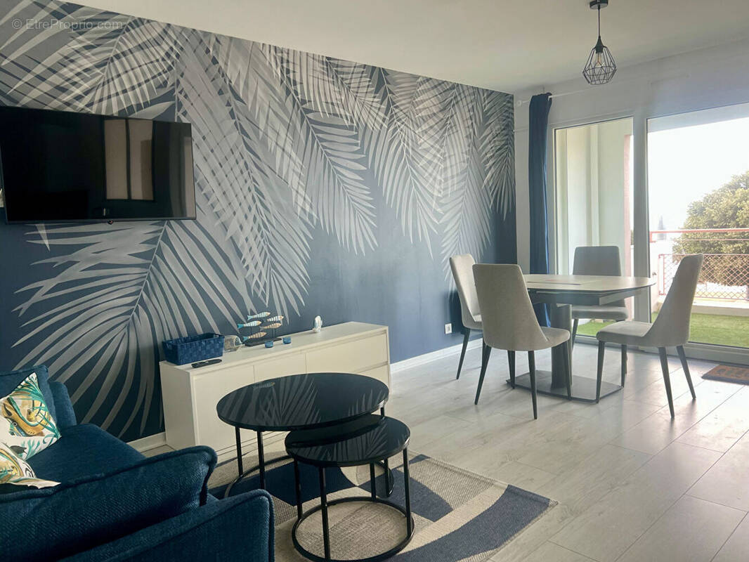 Appartement à FOURAS