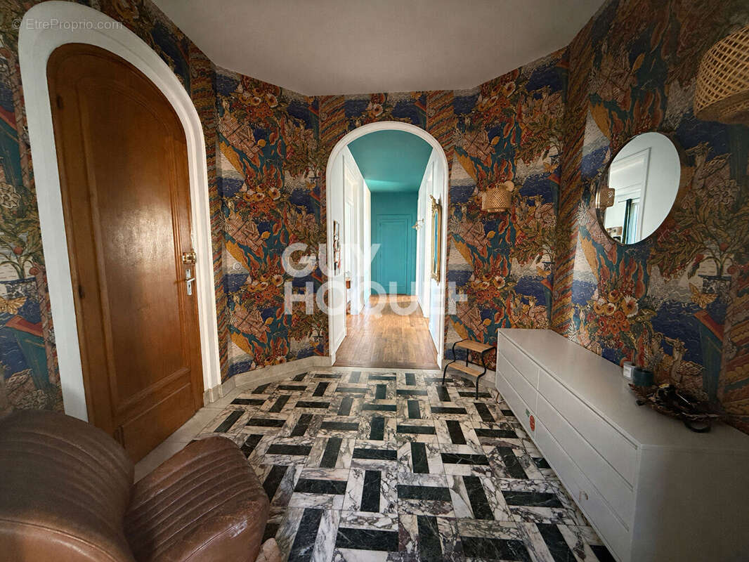 Appartement à CHAMALIERES