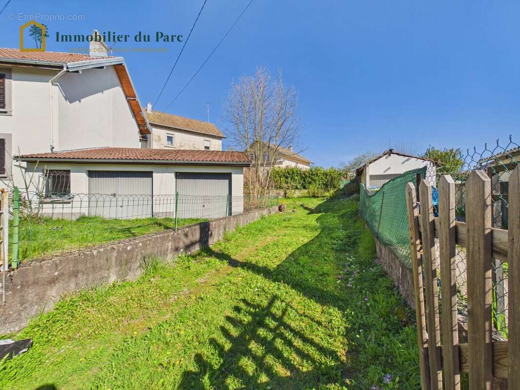 Maison à AUDINCOURT