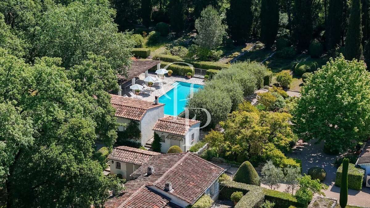 Maison à PEYMEINADE