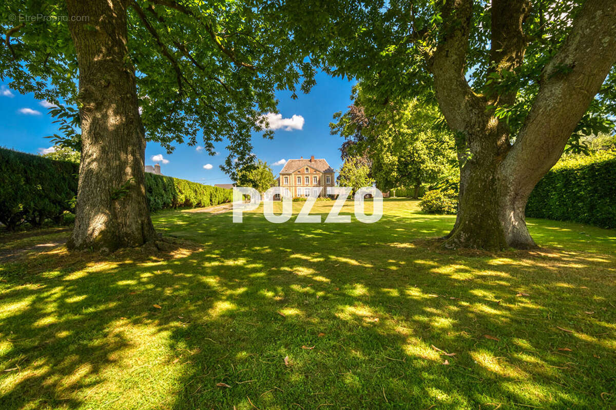 Maison à SAINT-ROMAIN-DE-COLBOSC