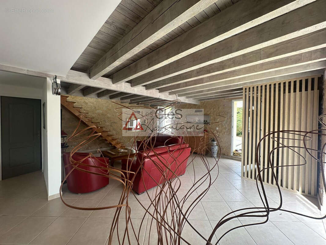 Maison en pierre Rénovée - 4 chambres Béguey - photo 8