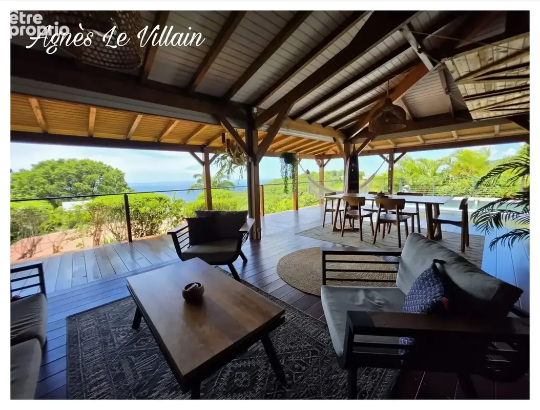 Propriété de Prestige – 2 Villas, 2 Piscines Privées et Vue Mer Exceptionnelle - photo 2