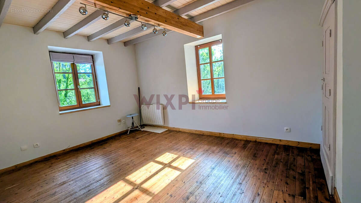 Maison Montmiral 3 pièce(s) 75 m2 - photo 8