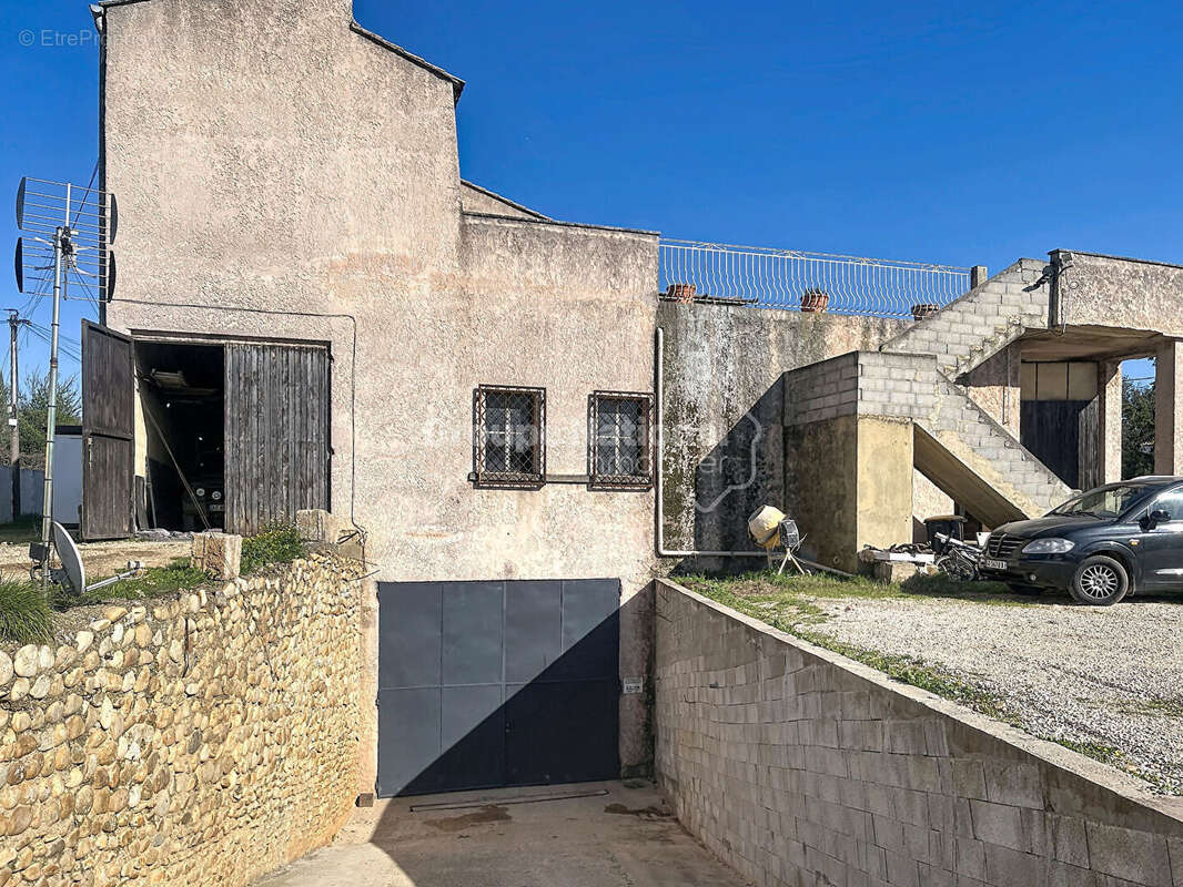 Maison à CHATEAUNEUF-DU-PAPE