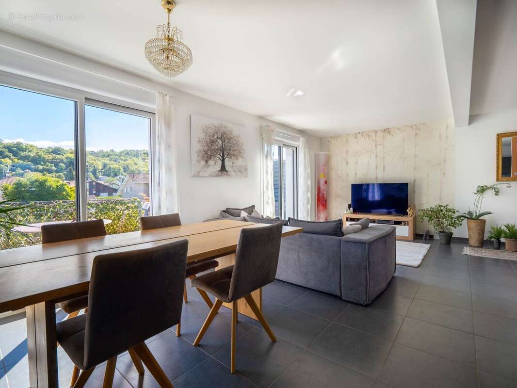 Appartement à PUBLIER