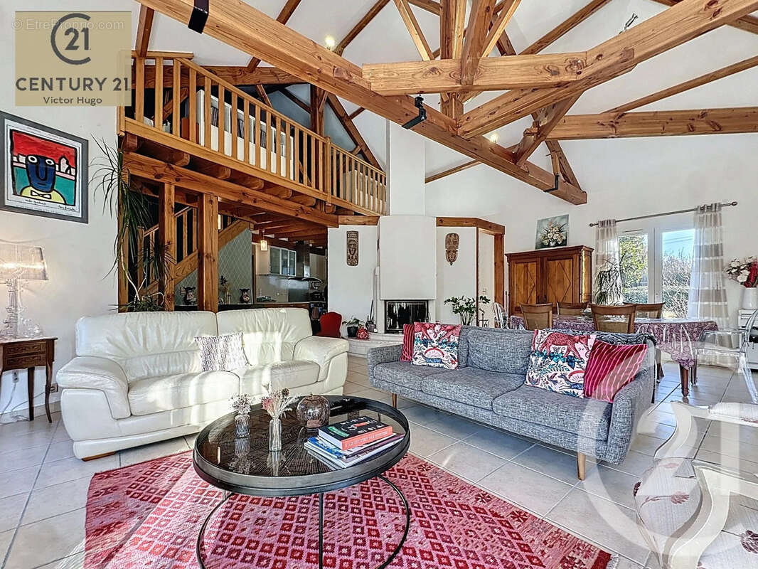 Maison à AIXE-SUR-VIENNE