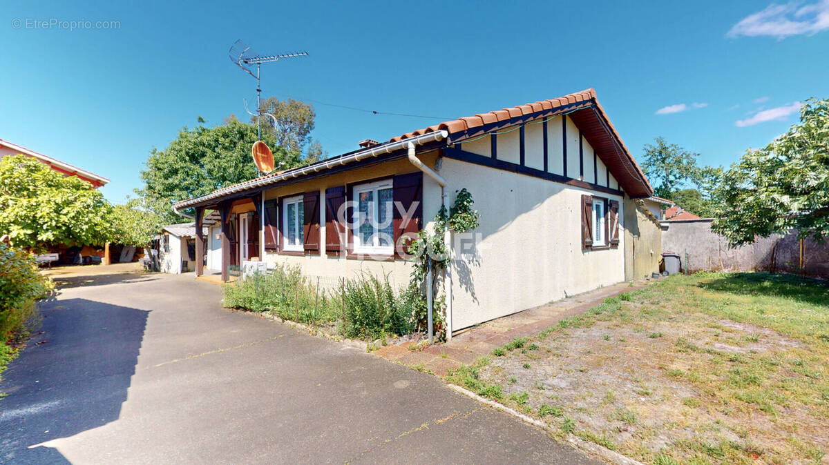 Maison à BISCARROSSE