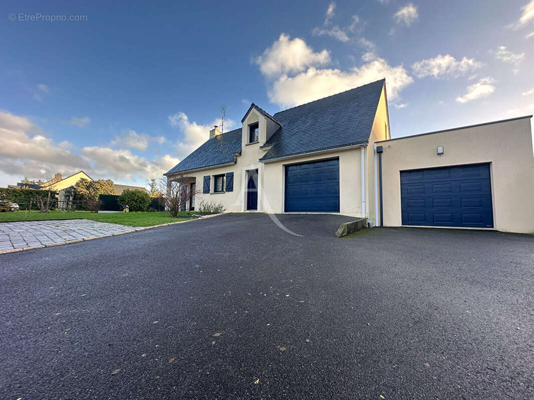 Maison à NOZAY