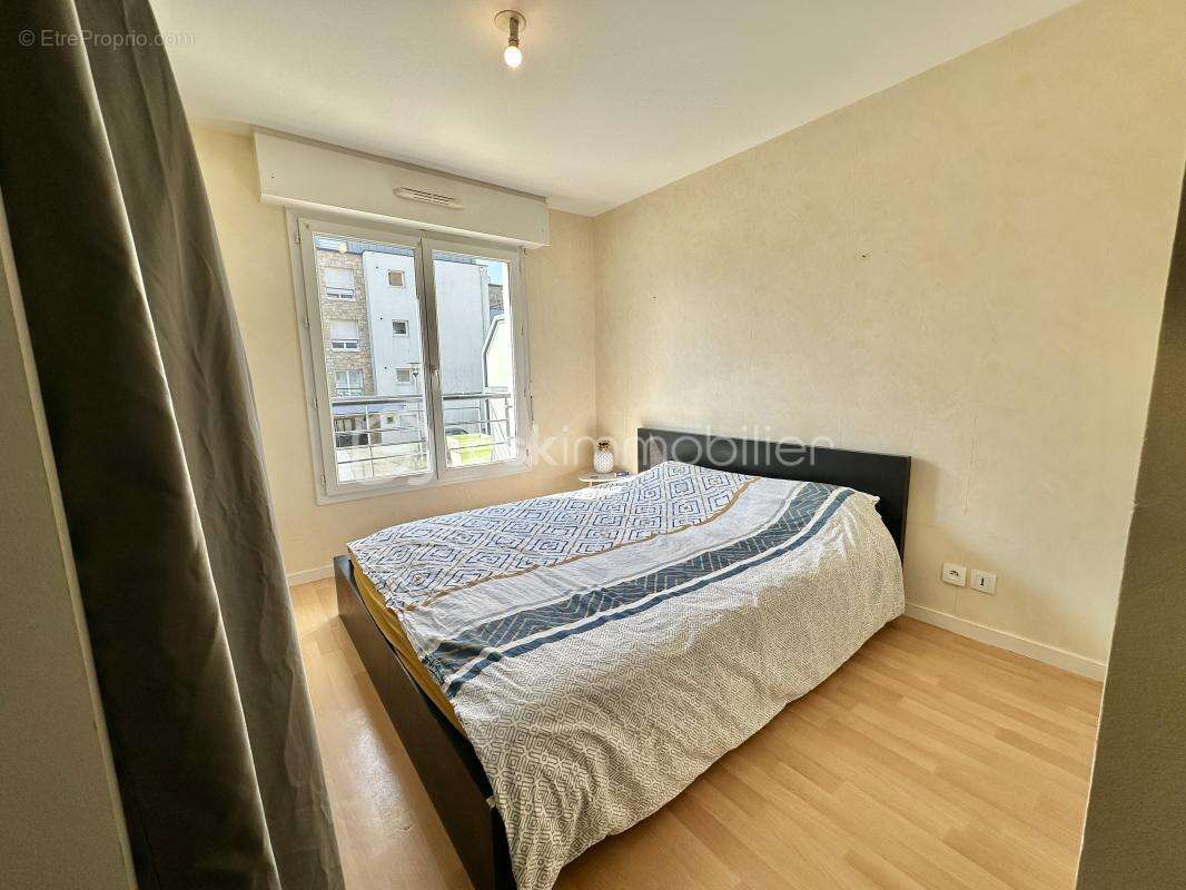 Appartement t3 de 64 m² – grande terrasse – parking privatif – résidence de standing à quimper - photo 5