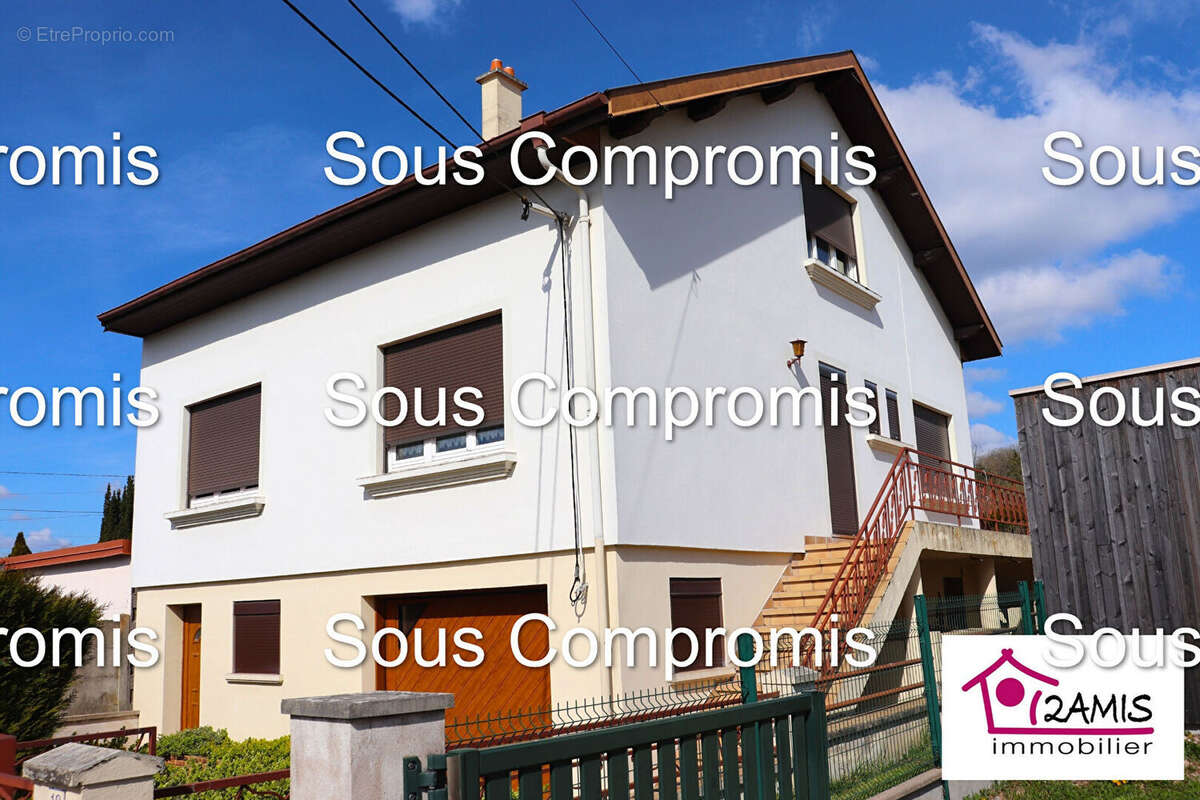 Maison à PULLIGNY