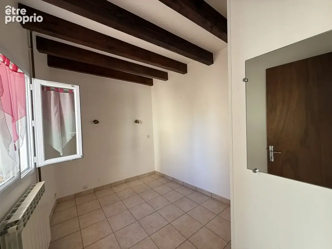 Maison en pierres 3 chambres terrasse dependances - photo 10