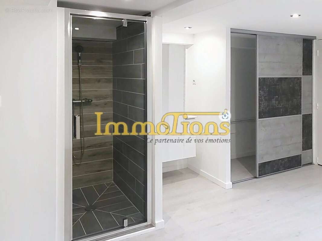 Maison 205 m² à Saint-Marcellin  - photo 12