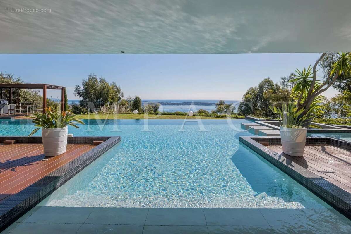 Maison à CANNES