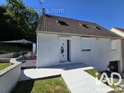 Photo 1 - Maison à SAINT-JEAN-LES-DEUX-JUMEAUX