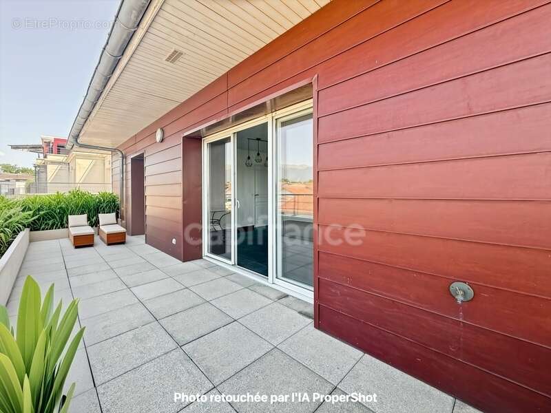 Appartement à PREVESSIN-MOENS