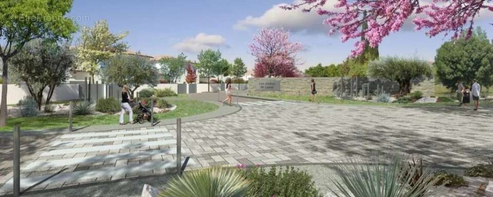 Terrain à MONTAGNAC