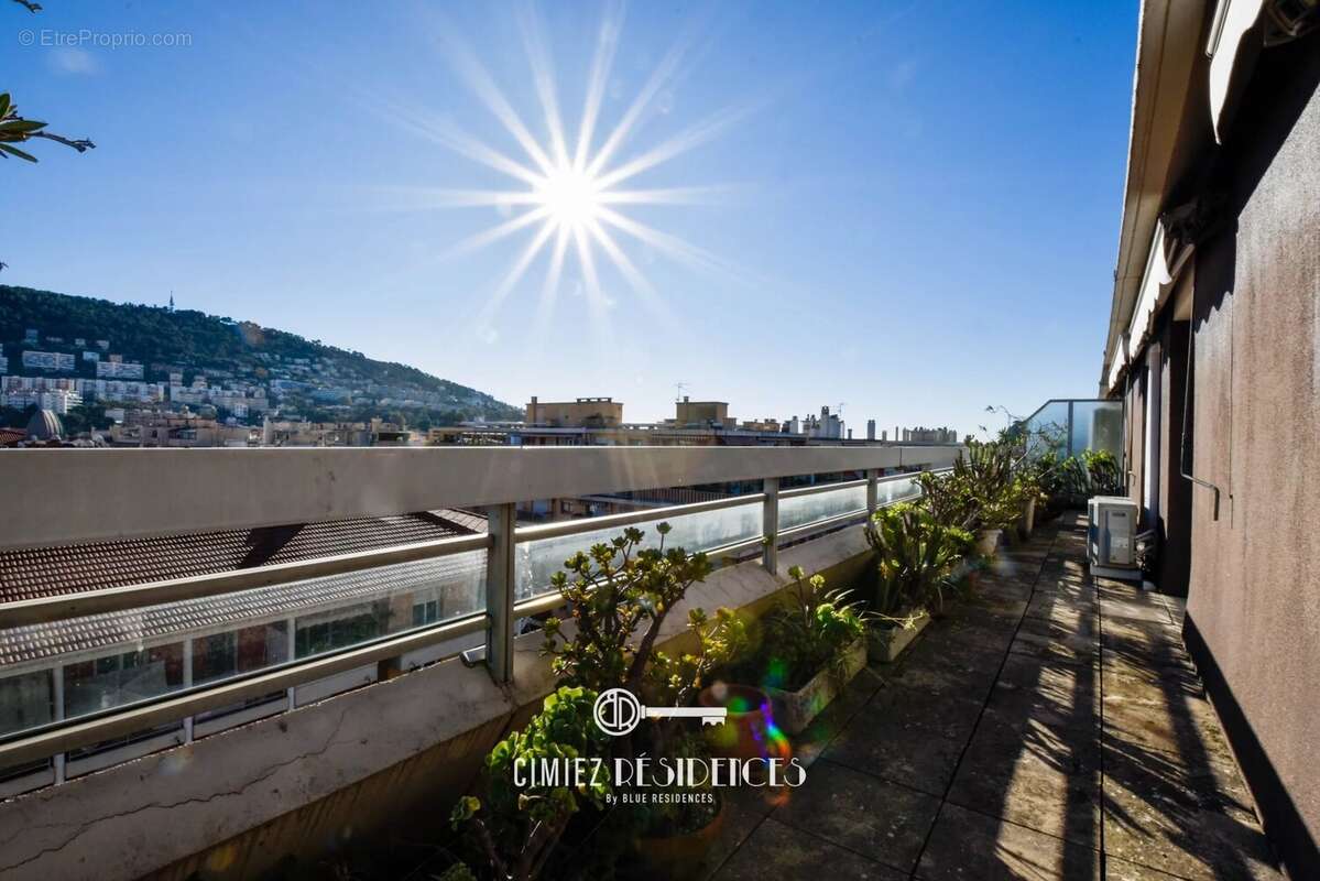 Appartement à NICE