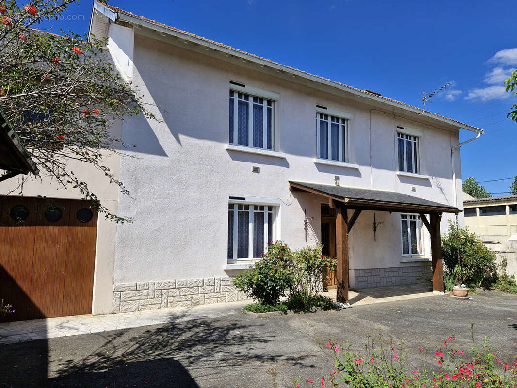 Maison à OURSBELILLE