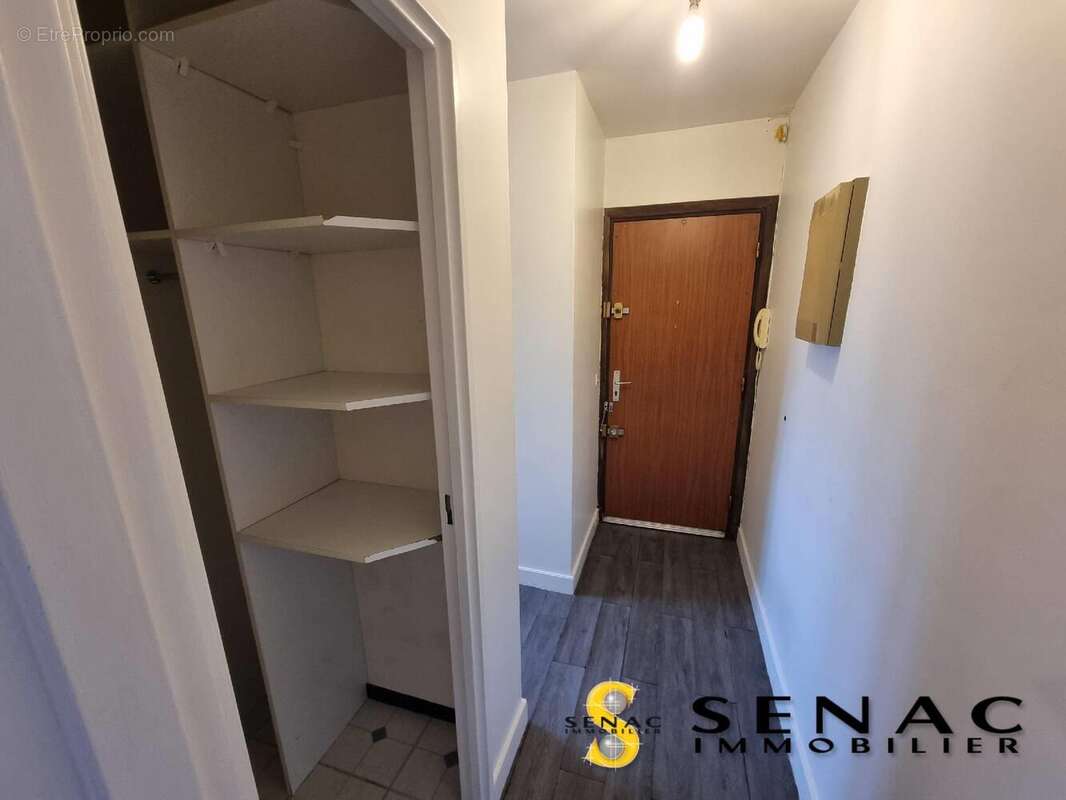Appartement à FREPILLON