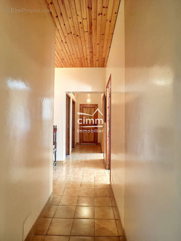 Maison à NOGENT-SUR-VERNISSON