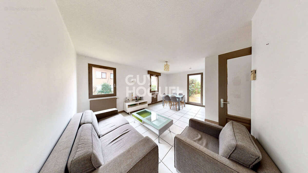 Appartement à SEVRIER