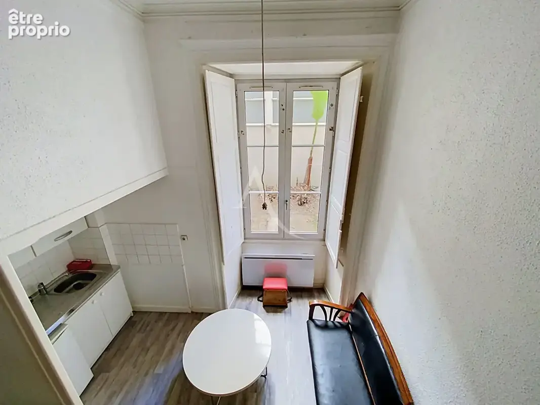 Exclusivité studio de charme au coeur du secteur cathédrale - photo 2