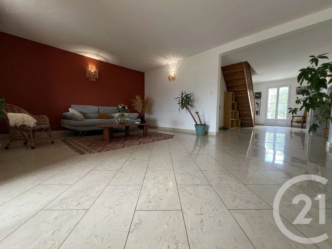 Appartement 140 m² à Saint-Florent  - photo 10