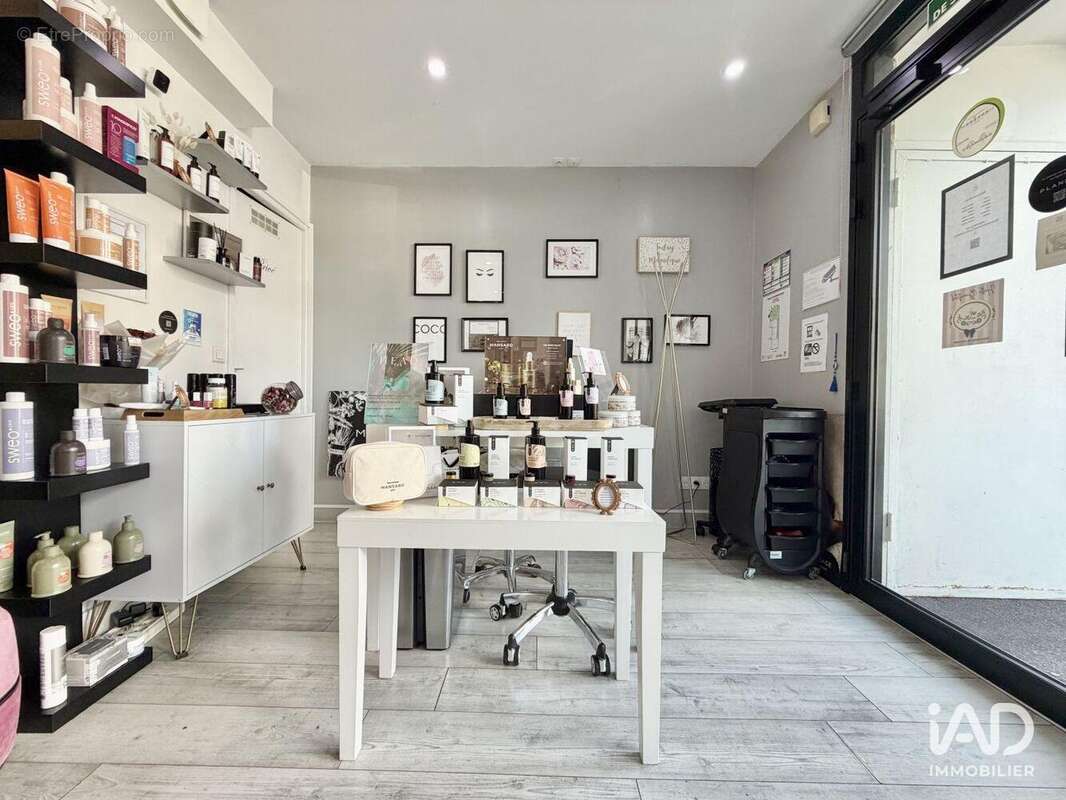 Photo 3 - Commerce à PONTAULT-COMBAULT