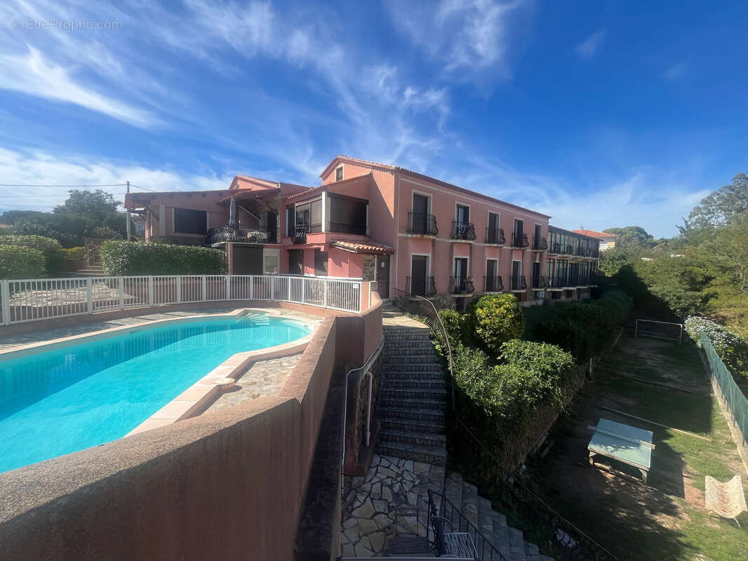 Appartement à FREJUS