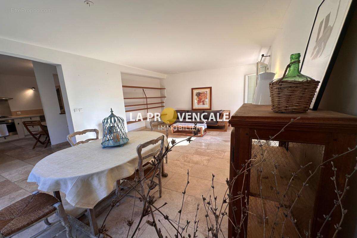 Maison à LA DESTROUSSE