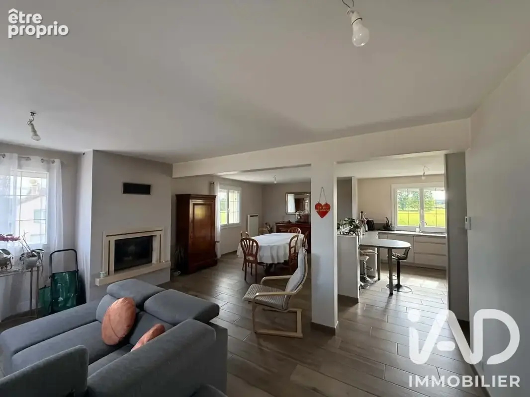 Photo 1 - Maison à SAINT-ENNEMOND