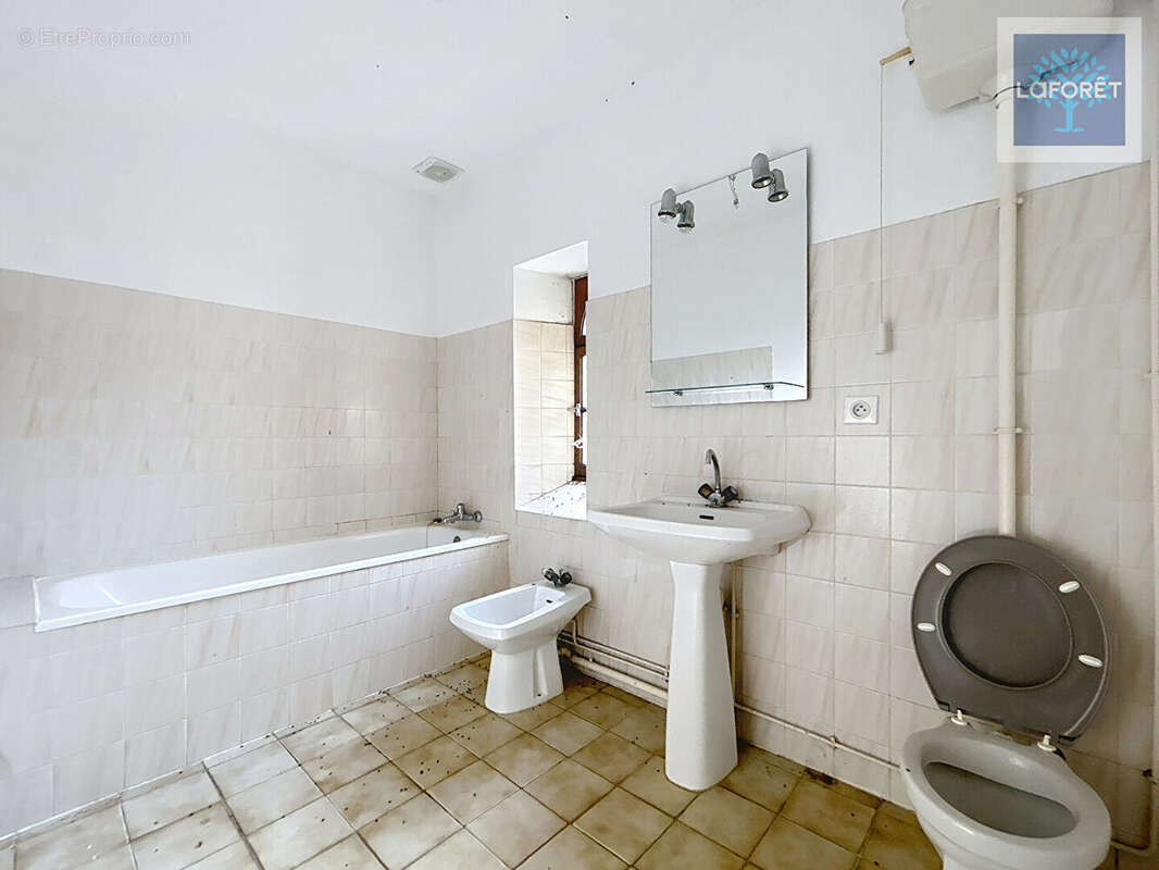 Maison à SAINT-SAVIN