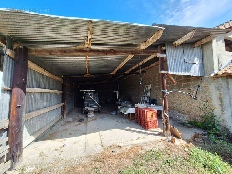 Corps de ferme à aménager avec dépendances et plus de 7 000 m² de terrain  Plaisance-du-Gers - photo 18