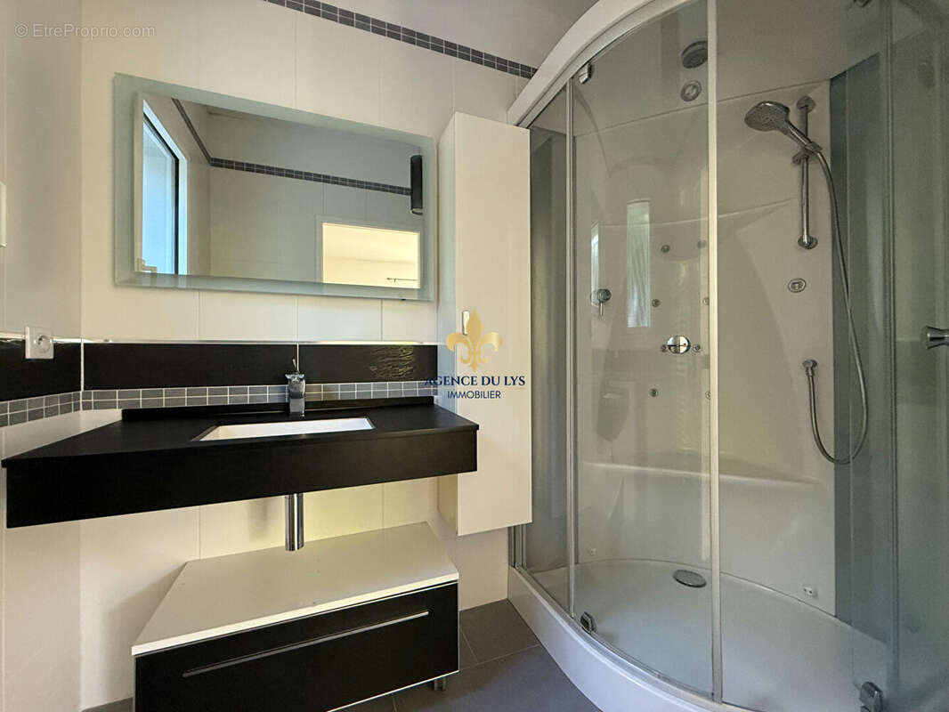 Maison à MORTEFONTAINE