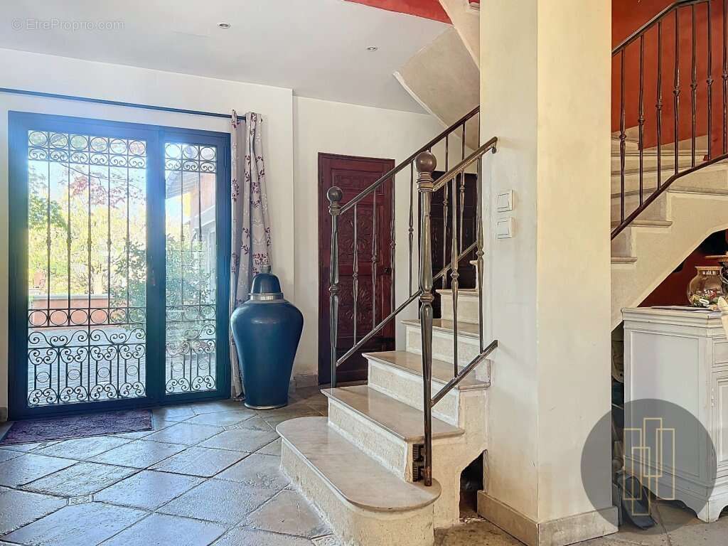 Maison à VILLEFRANCHE-SUR-SAONE