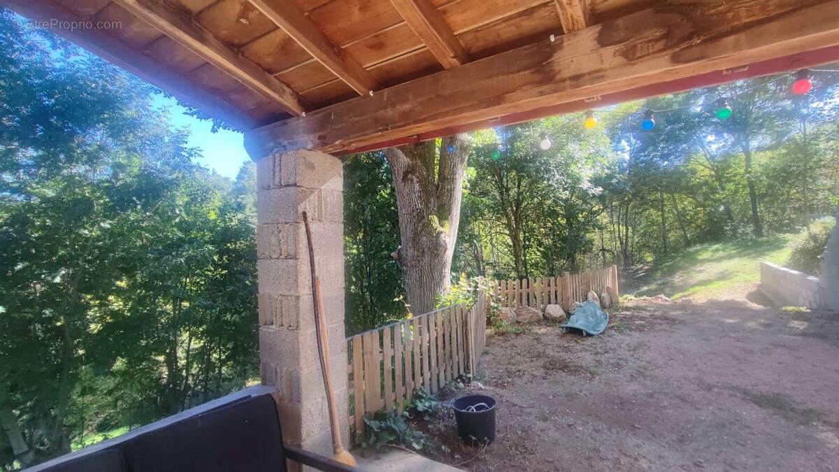 Maison en pierres rénovée avec terrain - photo 16