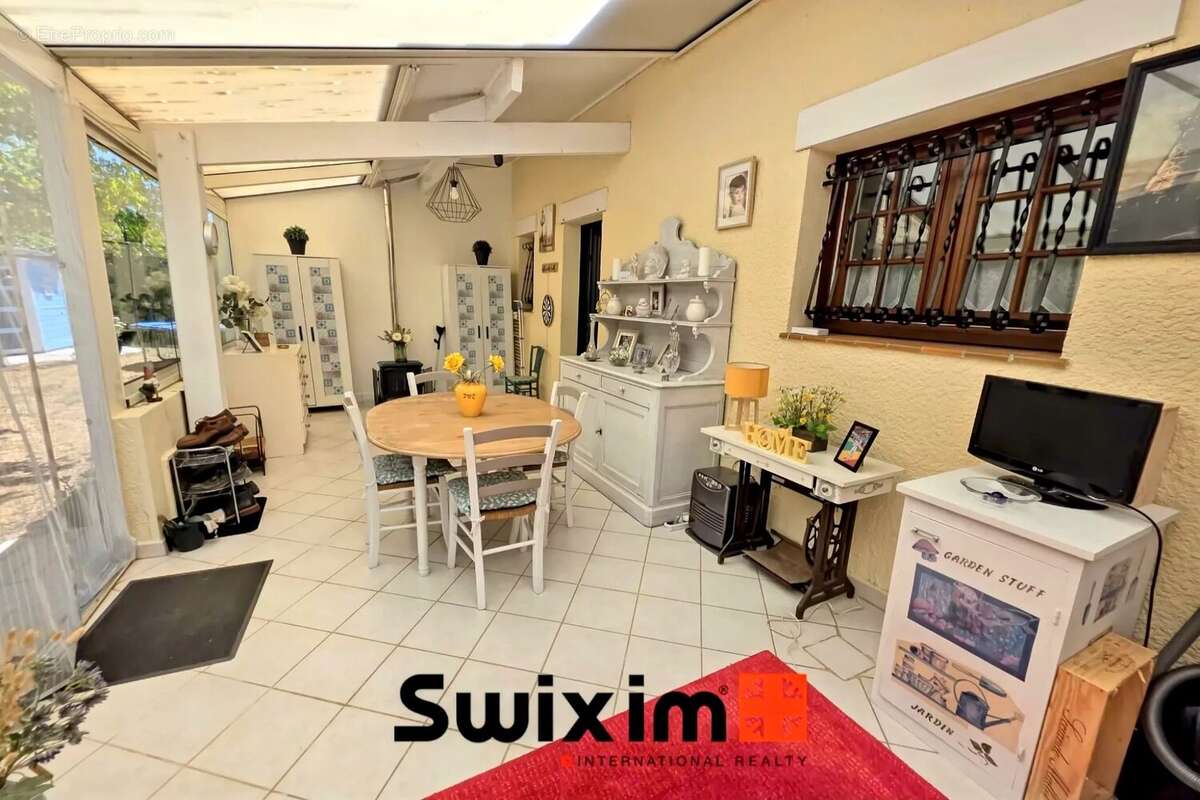 Maison familiale de 135m² à Saint-Seurin-de-Cadourne - photo 12