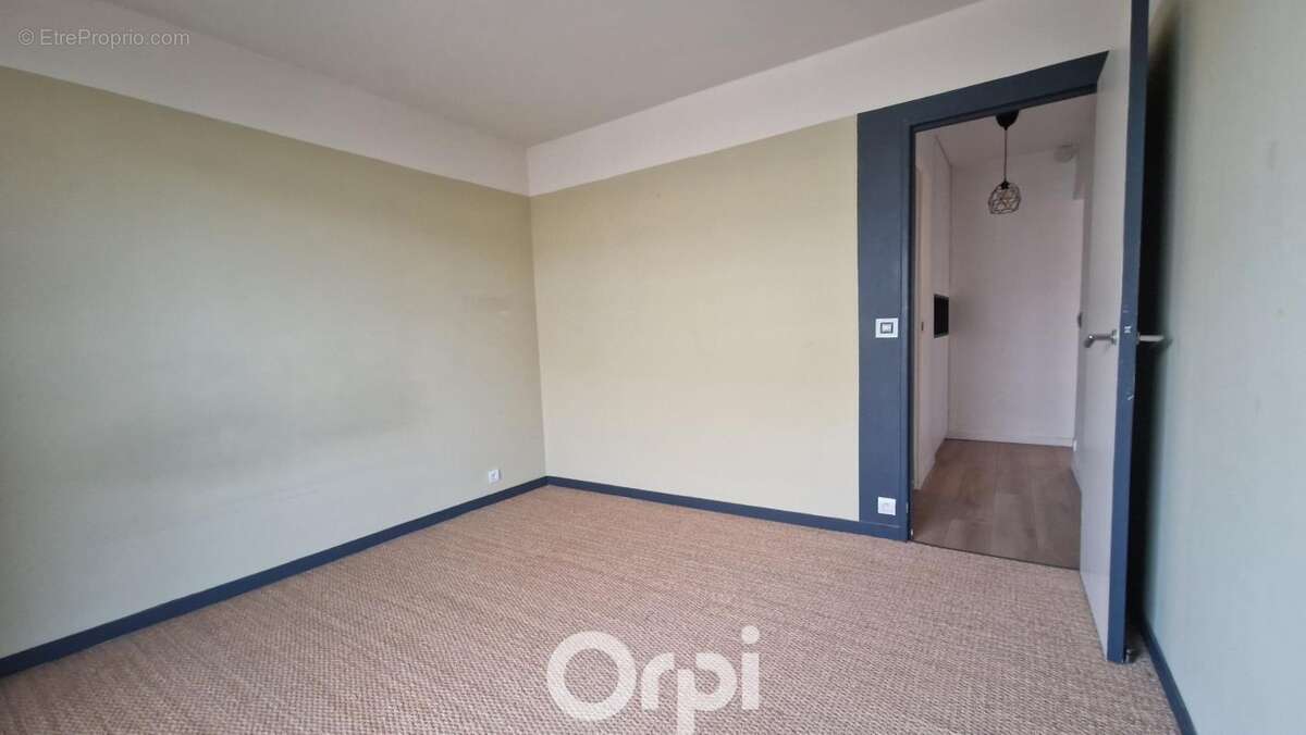 Appartement à LE PERREUX-SUR-MARNE