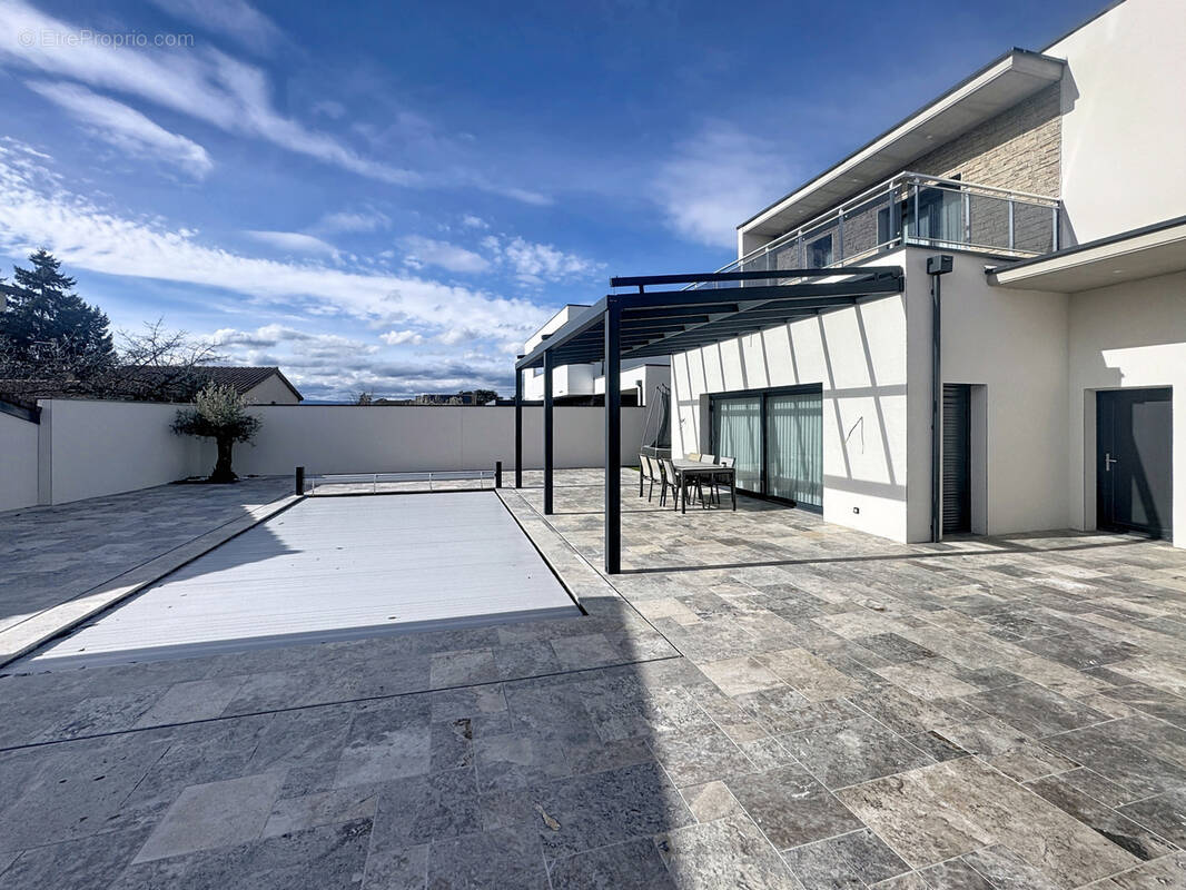 Maison à ANDREZIEUX-BOUTHEON