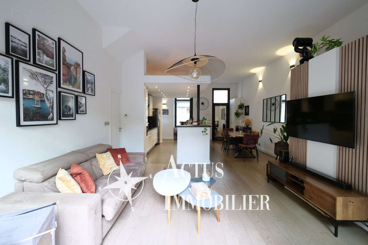 Maison à SALON-DE-PROVENCE