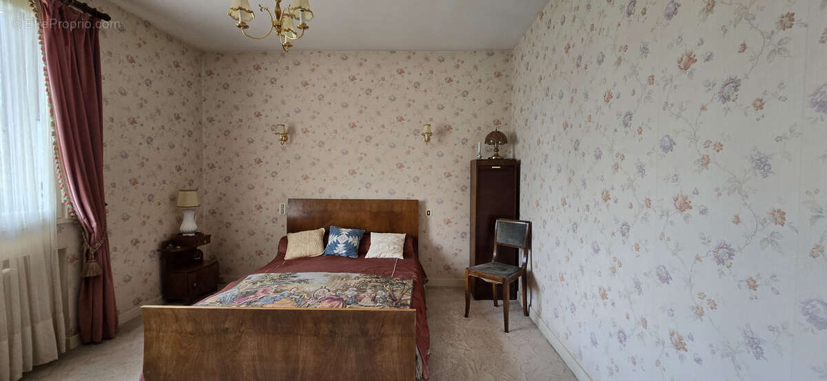 Maison à PONT-DU-CHATEAU