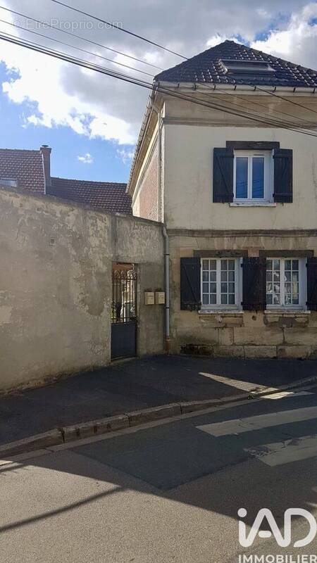 Photo 1 - Appartement à NEUILLY-EN-THELLE