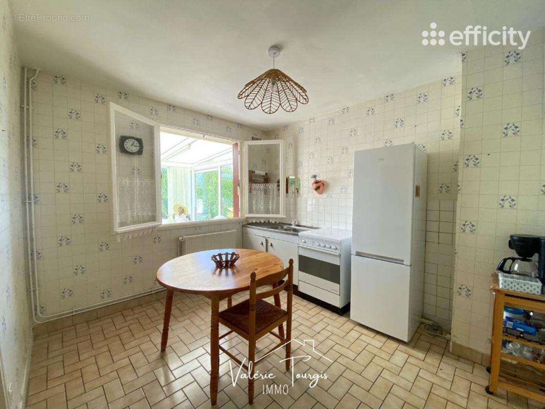 Maison à CREANCES