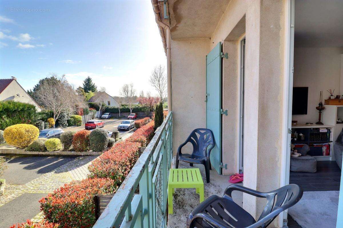 Appartement à SAINT-NOM-LA-BRETECHE