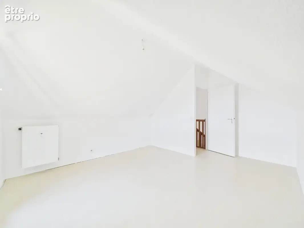 Appartement duplex de type 4 - vue dégagée - Bassens - 74 m2 - photo 11