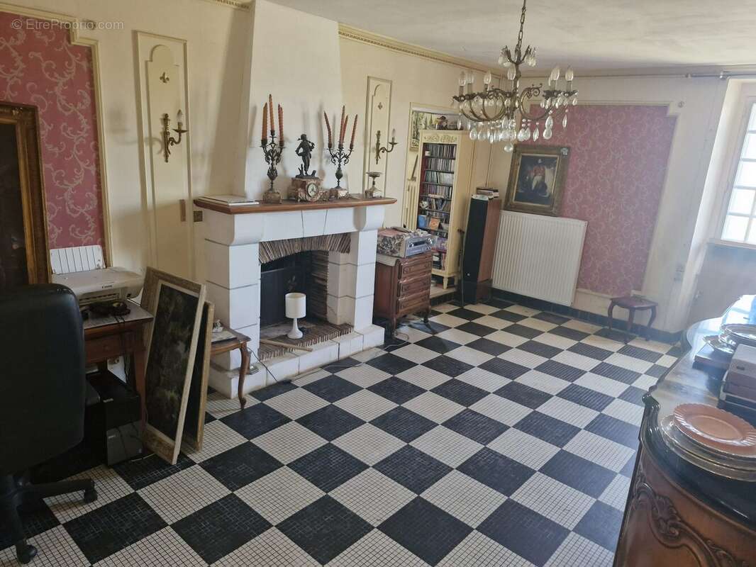 Maison 131 m² à La Rocque  - photo 3